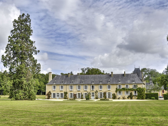 维尔迪布瓦城堡酒店