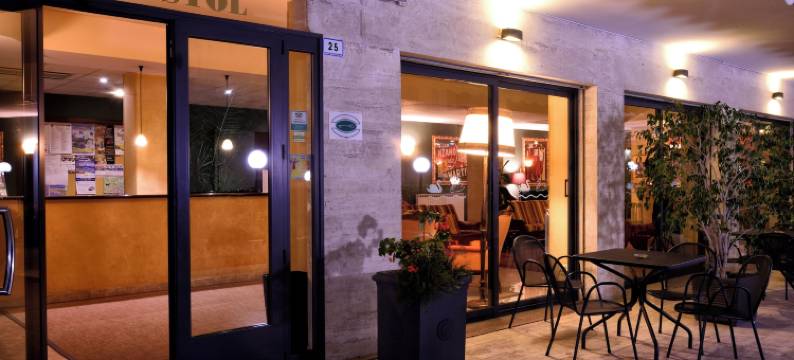 布里斯托尔酒店(Hotel Bristol)图片