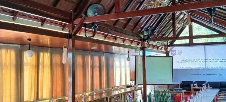 阿特萨利酒店(Atsari Hotel Parapat)图片