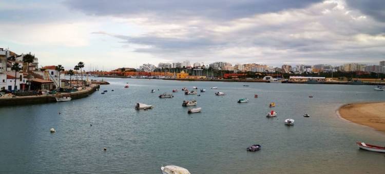 费拉古多河景露台别墅(River View Ferragudo Terrace Villa)图片