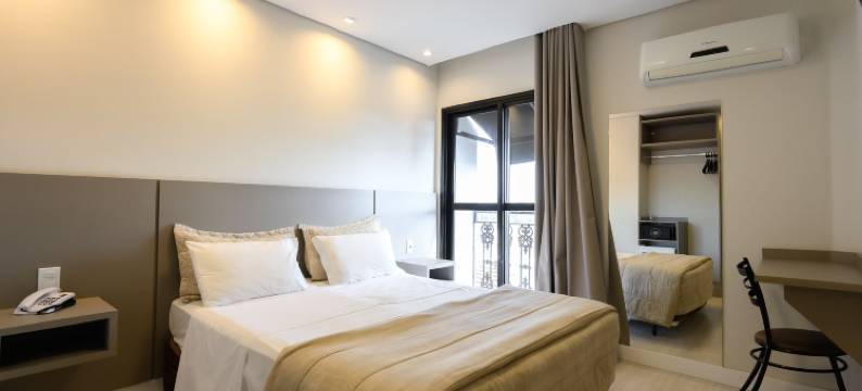 克罗尼尔酒店(Hotel Colonial)图片