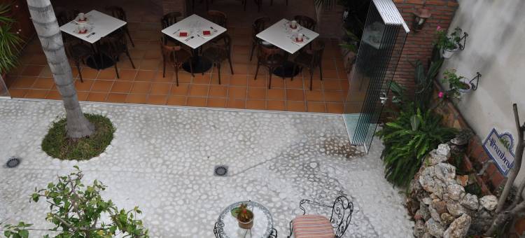 内尔哈悦来豪华住宿加早餐酒店(Welcome Inn Nerja Guest House Luxury Bed & Breakfast)图片