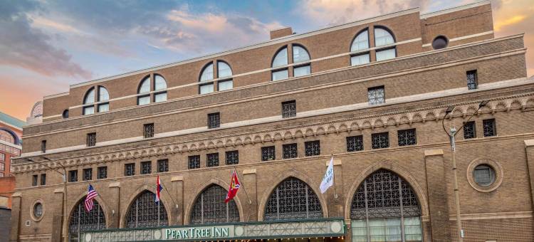 圣路易斯会议中心梨树酒店(Pear Tree Inn St Louis Convention Center)图片