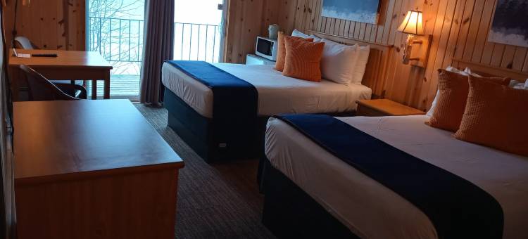 苏必利尔湖悬崖居民酒店(Cliff Dweller on Lake Superior)图片