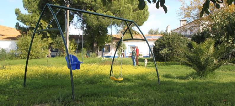 蒙特塞拉赫拉公寓酒店 - 农场旅游(Monte Da Serralheira Agro Turismo)图片