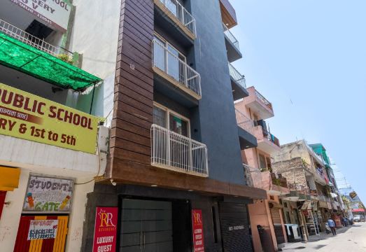 RR Residency Hotel Overview