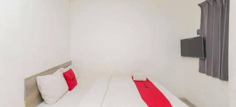 红多兹酒店-近泗水卡扎购物中心(RedDoorz Near Kaza Mall Surabaya)图片