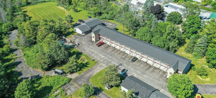 金斯顿速8酒店(Super 8 by Wyndham Kingston)图片