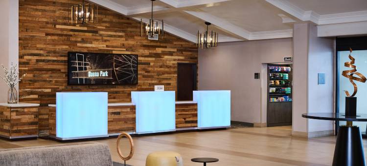 布埃纳帕克希尔顿逸林酒店及度假村(DoubleTree by Hilton Buena Park)图片