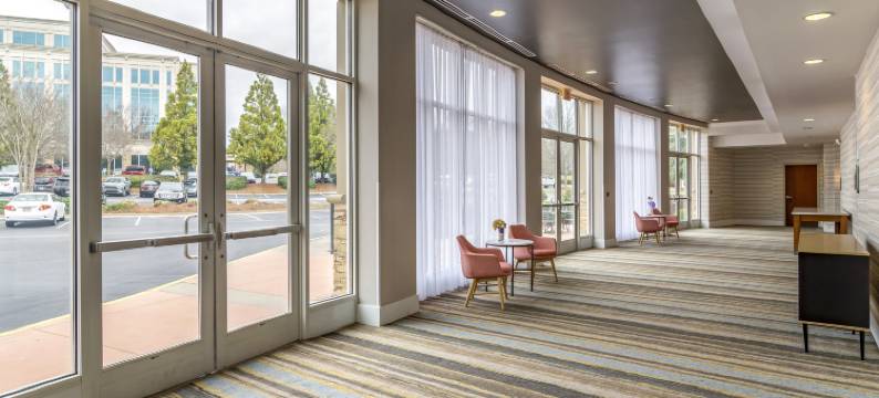 Holiday Inn 格威内特中心(Holiday Inn ATLANTA-GAS SOUTH ARENA AREA by IHG)图片