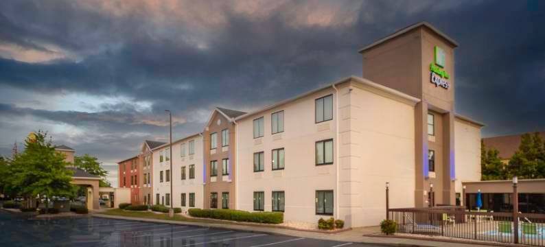 Holiday Inn Express 克莱顿(东南罗利)(Holiday Inn Express CLAYTON (SE RALEIGH) by IHG)图片