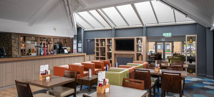 爱丁堡机场智选假日酒店(Holiday Inn Express Edinburgh Airport)图片