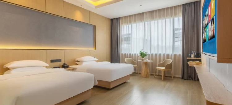 艺龙安云酒店(贵阳龙湾万达小河地铁站店)图片