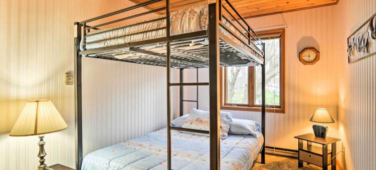 布罗克顿度假屋：滑雪、雪地滑管、徒步！(Brocton Escape Skiing, Snowtubing, Hiking!)图片