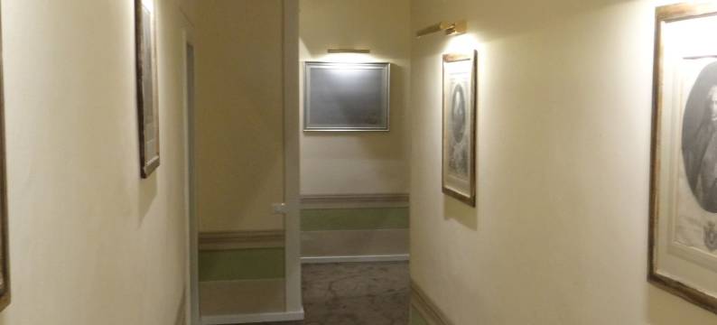 瑟雷塔尼宫殿华丽家庭旅馆(B&B Cerretani Palace)图片