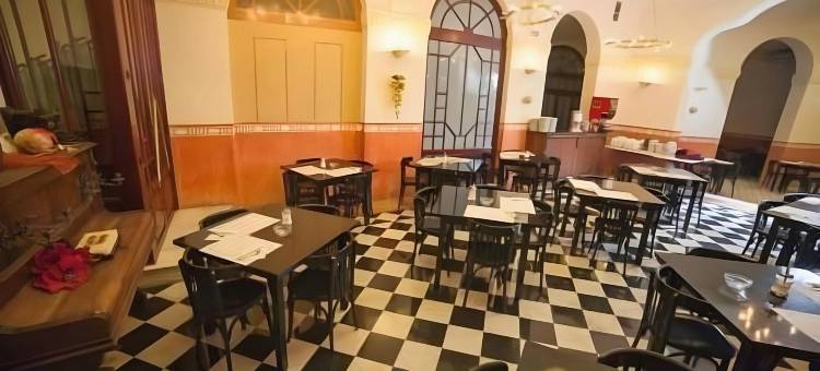 半岛酒店(Hotel Peninsular)图片