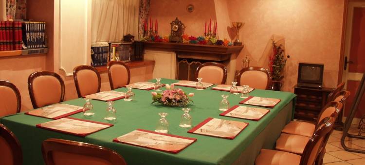 维也纳欧思坦达酒店(Hotel Vienna Ostenda e Ristorante il Danubio)图片