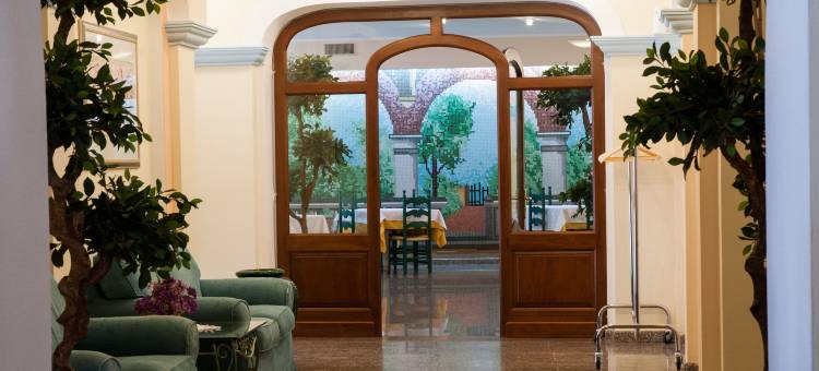 玛丽娅罗萨日亚酒店(Hotel Maria Rosaria)图片