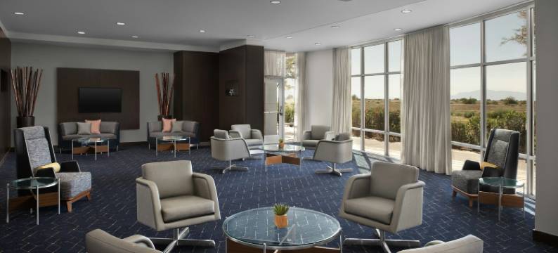 凤凰城钱德勒/时装中心万怡酒店(Courtyard Phoenix Chandler/Fashion Center)图片