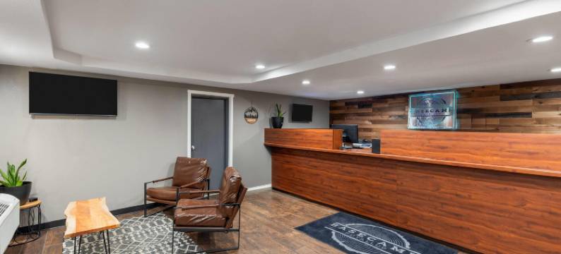 普亚勒普大本营温德姆旅游旅馆(Basecamp Puyallup a Travelodge by Wyndham)图片