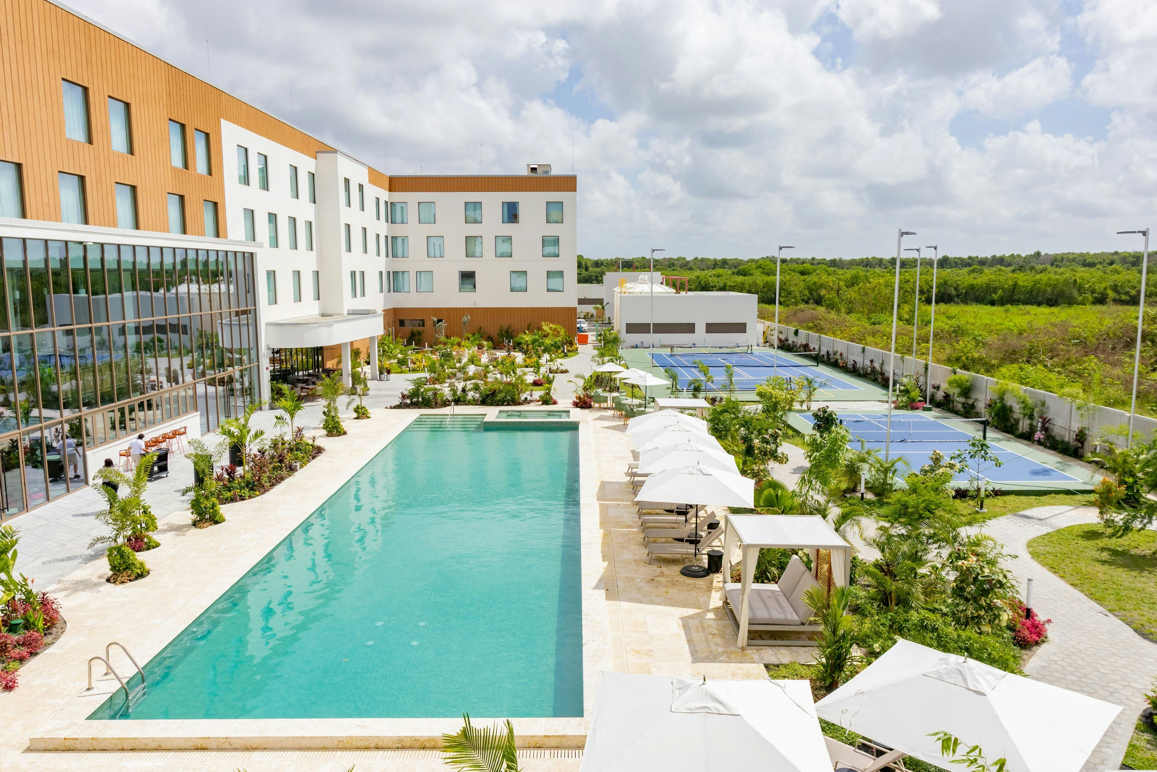 Four Points by Sheraton GeorgetownOver view