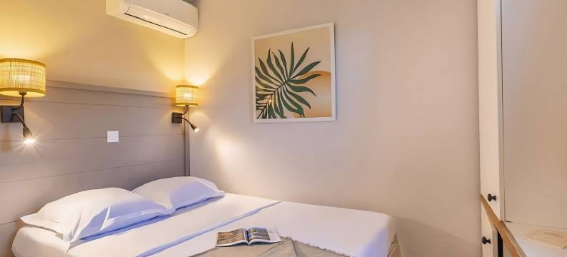 拉匹内德皮里埃瓦卡斯住宅酒店(Résidence Pierre & Vacances la Pinède)图片