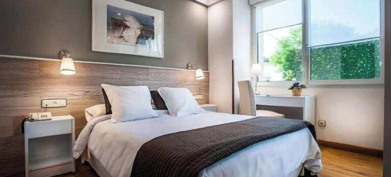 希尔肯唐佩佩和希尔肯唐佩佩里亚(Hotel Silken Don Pepe y Don Pepe Ría)图片