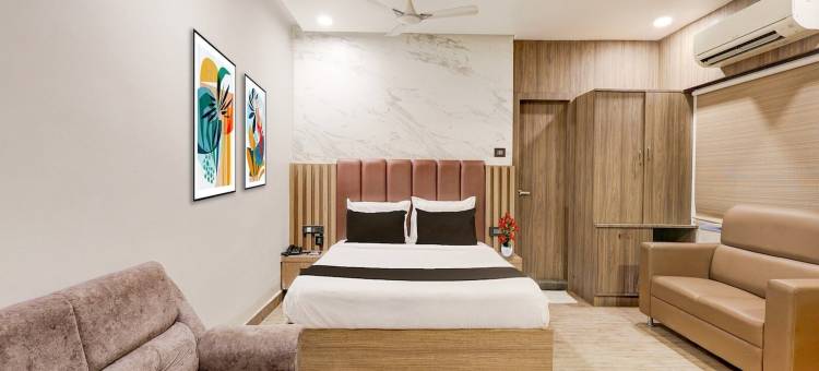 超级联排别墅V酒店(Super Townhouse V Hotel)图片