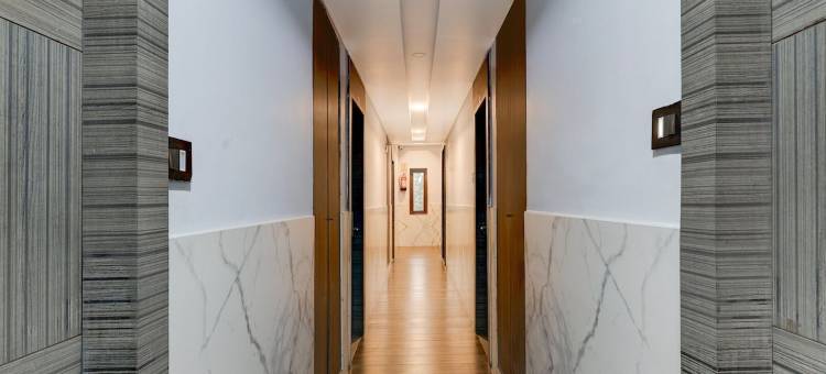 超级联排别墅V酒店(Super Townhouse V Hotel)图片