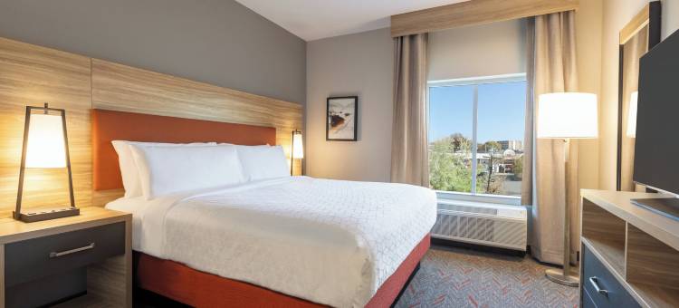 安克雷奇中城Candlewood Suites酒店由IHG运营(Candlewood Suites ANCHORAGE - MIDTOWN by IHG)图片