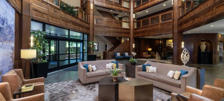 夏洛特南方公园希尔顿逸林酒店(DoubleTree Suites by Hilton Hotel Charlotte-Southpark)图片