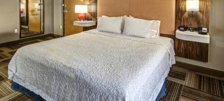 拉筹伯欢朋酒店(Hampton Inn Latrobe)图片