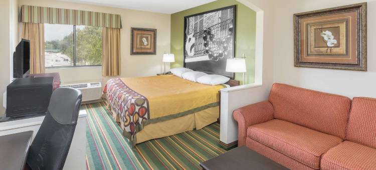 杜松拉斐特西区速8酒店(Super 8 by Wyndham Duson Lafayette West Area)图片