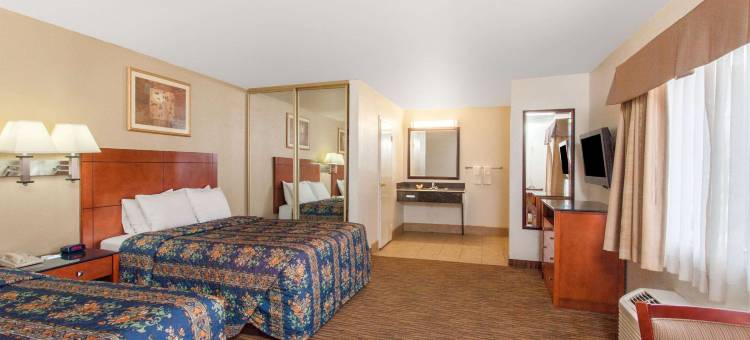 赫米特Travelodge by Wyndham(Travelodge Hemet CA)(Travelodge by Wyndham Hemet CA)图片