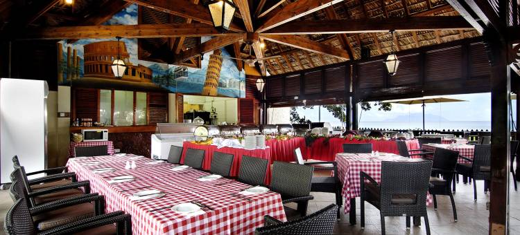 马埃岛博瓦隆湾成功娱乐场度假酒店(Berjaya Beau Vallon Bay Resort & Casino)图片