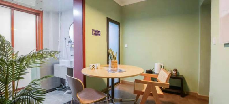 燕子居扬帆起航公寓(十方院街1号分店)图片