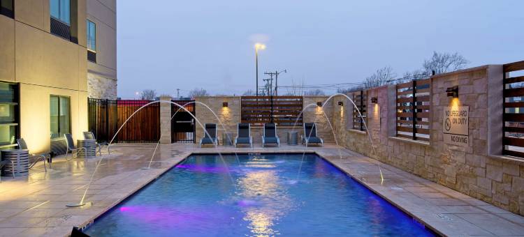 拉伯克大学欢朋套房酒店(Hampton Inn & Suites by Hilton Lubbock University)图片