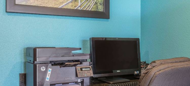 查尔斯顿 - 锡克斯顿品质酒店(Quality Inn Charleston - Sikeston)图片