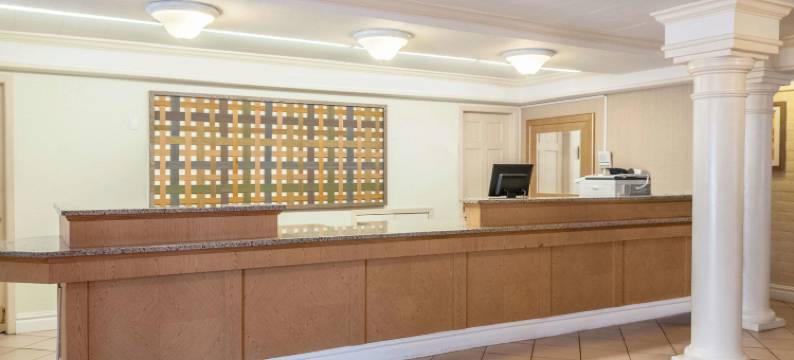 新奥尔良西岸格雷特纳拉昆塔温德姆酒店(La Quinta Inn by Wyndham New Orleans West Bank / Gretna)图片