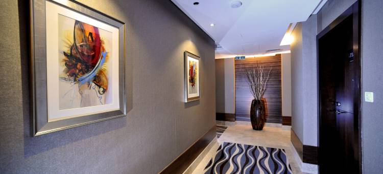 阿布扎比滨海路华美达酒店(Ramada by Wyndham Abu Dhabi Corniche)图片