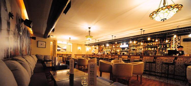 康罗伊红玫瑰酒店(The Conroy Boutique Hotel)图片