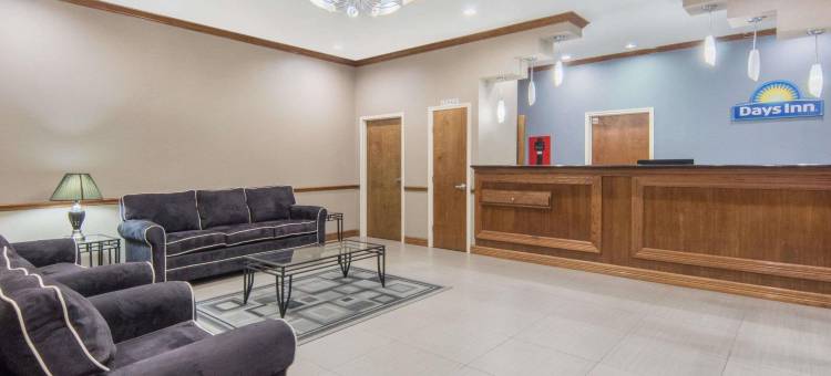 贝敦东戴斯酒店(Days Inn by Wyndham Baytown East)图片