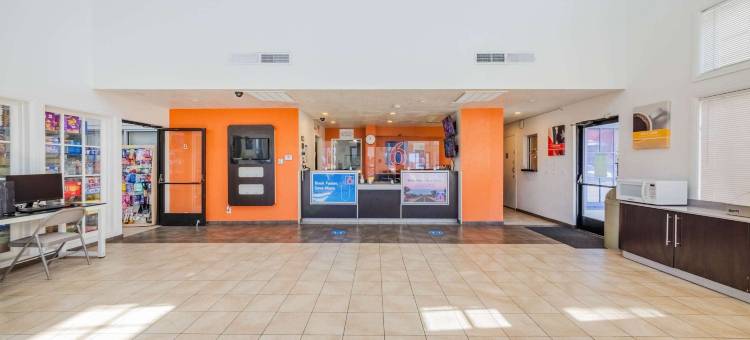 赫米特6号汽车旅馆(Motel 6 Hemet, CA)图片