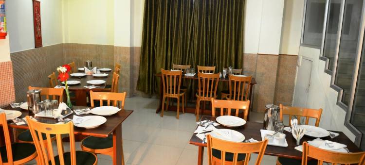 里南酒店(Hotel Renam)图片