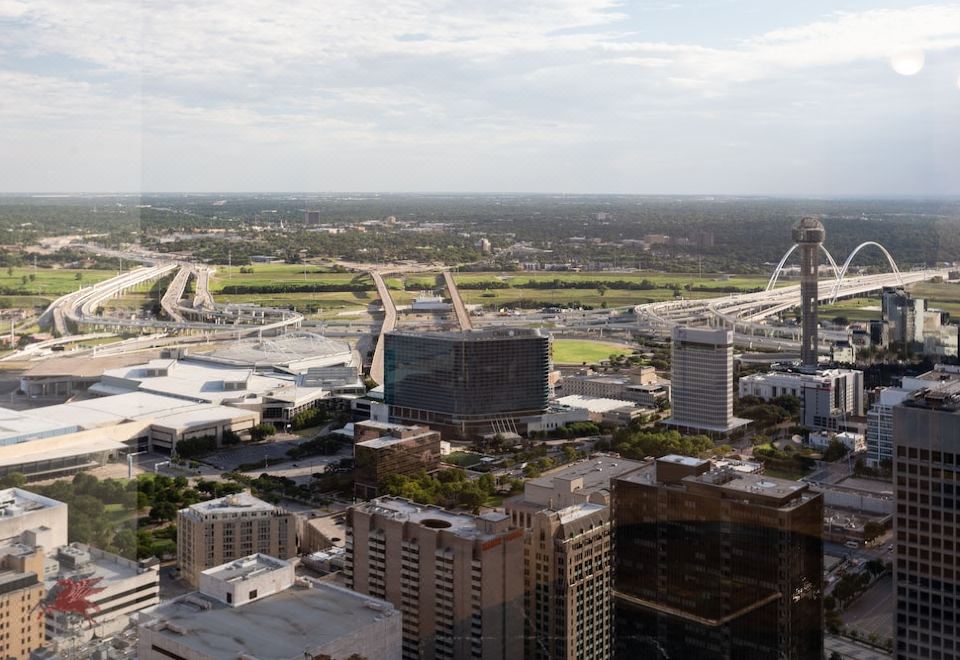 Mint House Dallas - Downtown Hotel Overview