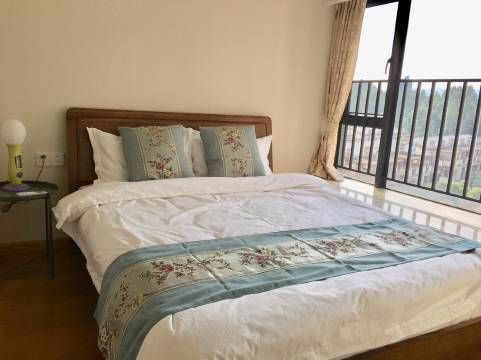 禧居公寓(卢地坑路1号分店)