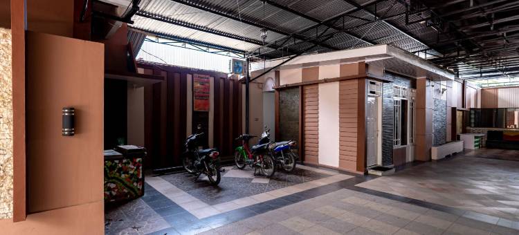 红多兹酒店-近西马伦贡佩玛唐西安塔大学(RedDoorz Near Universitas Simalungun Pematangsiantar)图片