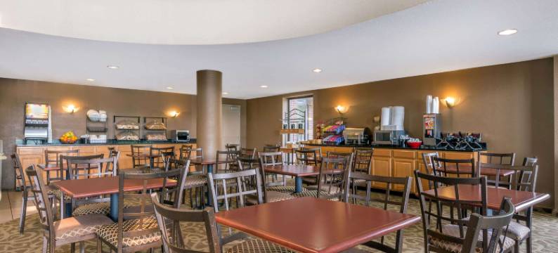 哥伦布北极星华美达酒店(Ramada by Wyndham Columbus North)图片