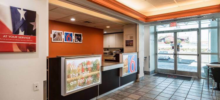 田纳西纽波特 6 号汽车旅馆(Motel 6 Newport, TN)图片