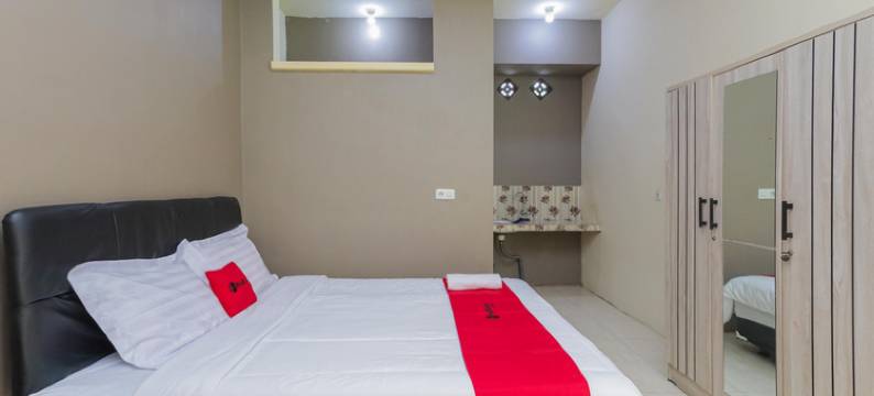 红门酒店普拉斯@邦特斯别墅巴图(RedDoorz Plus @ Villa Bontes Batu)图片